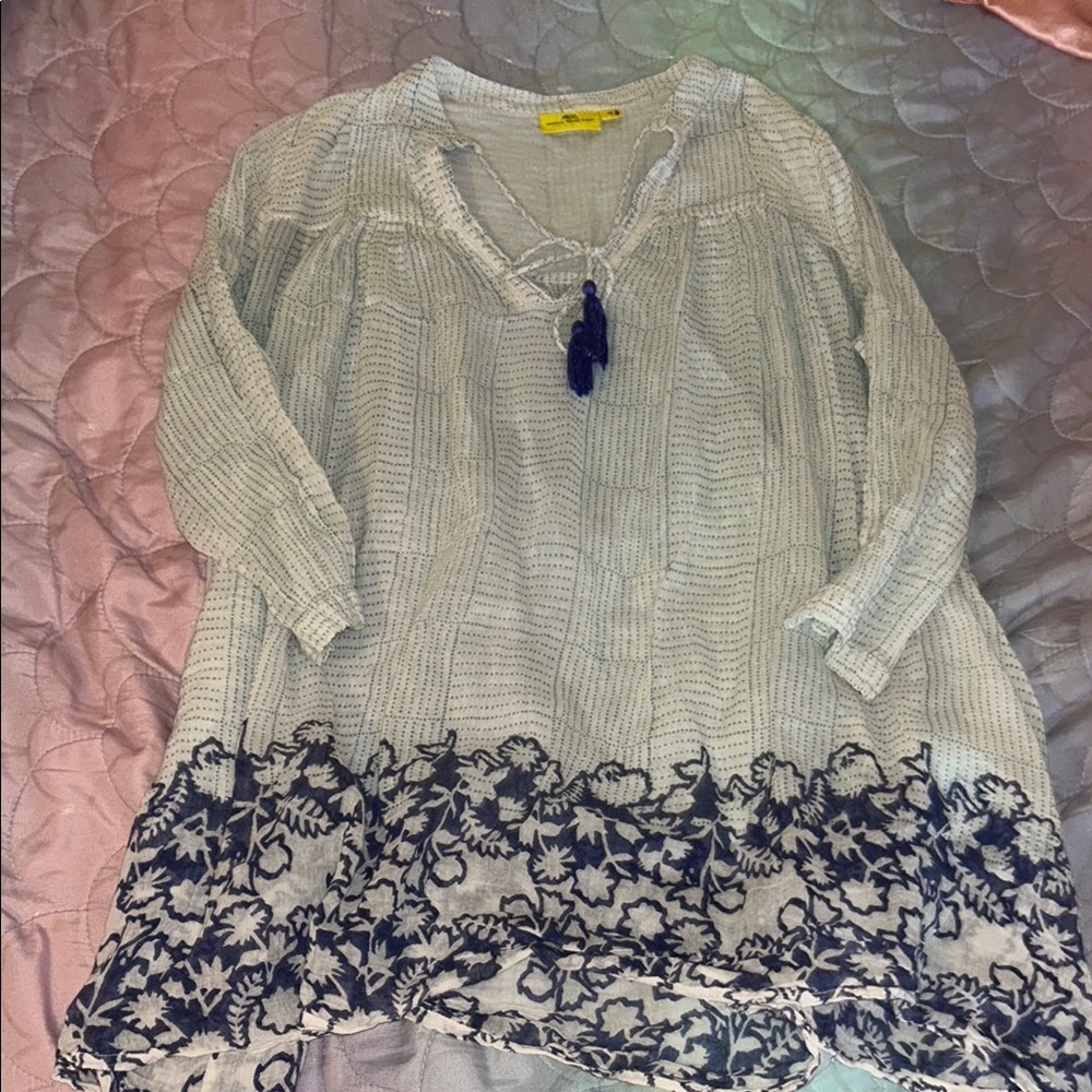 EUC Roberta Roller Rabbit Blue and White tunic / swim cover up  Top size XS